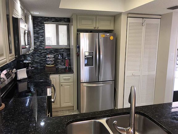 3rd image of 4250 A1a S Unit E33