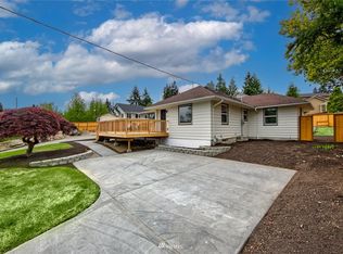 7420 Upper Ridge Rd, Everett, WA 98203