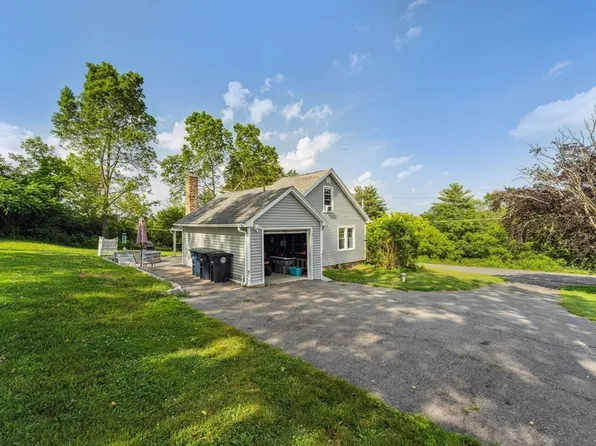 243 Clemence Hill Rd, Southbridge, MA 01550
