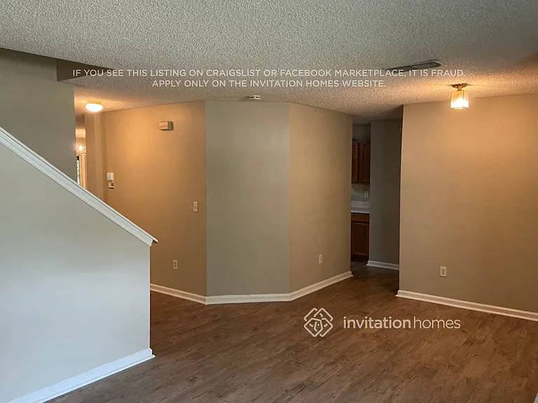 13581 Ashford Wood Ct E — Photo 6