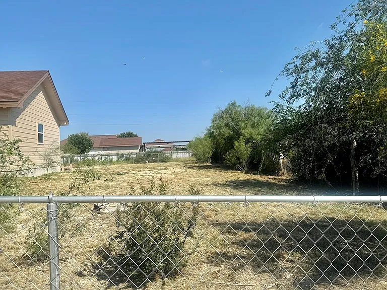 144 Six Shooter Rd — Photo 4