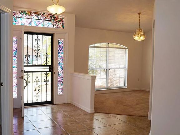 3rd image of 531 Fuller Ave