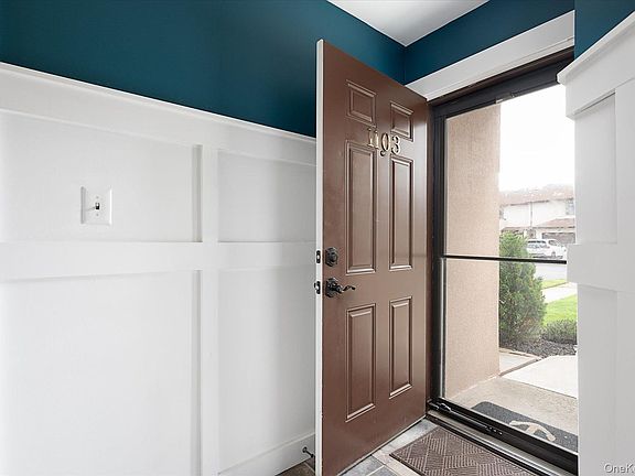 4th image of 1 Anchorage Way #1103