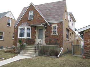 6153 W Barry Ave, Chicago, IL