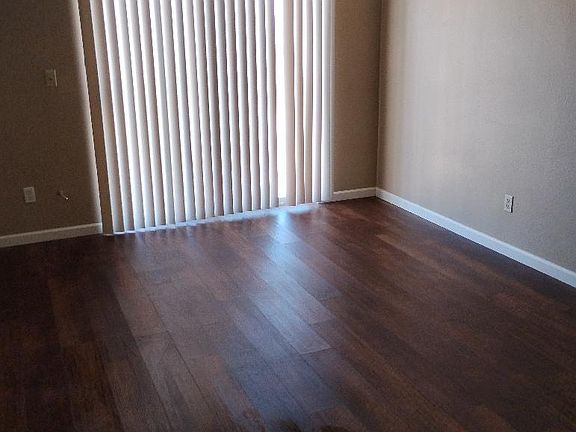 3rd image of 928 N Pueblo Dr #928