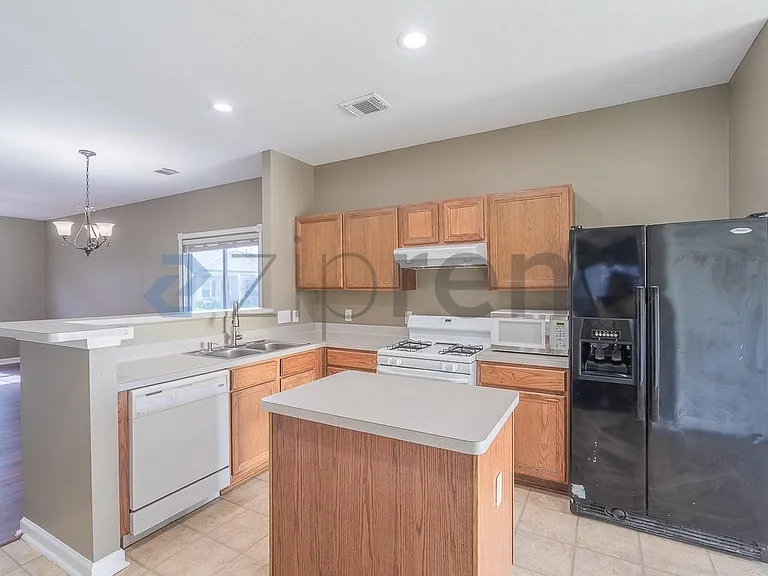 20518 Patriot Park Ln — Photo 12