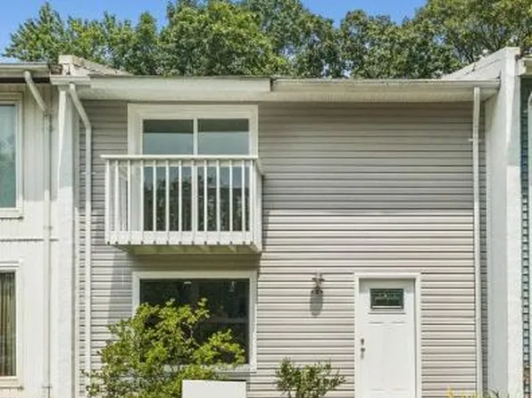 203 N Cottage Rd, Sterling, VA 20164