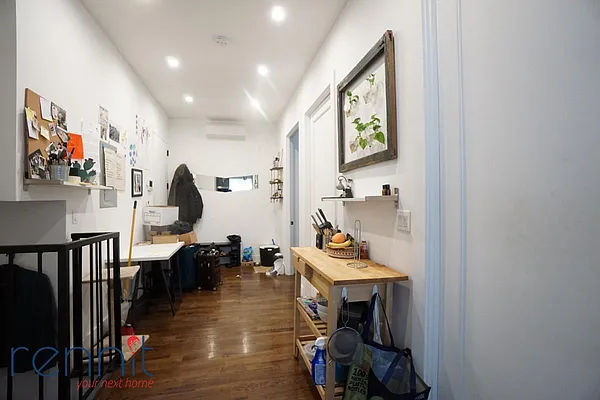 Rented by Rennit Inc. | media 51