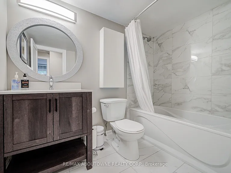 1450 Glen Abbey Gate #214 — Photo 28