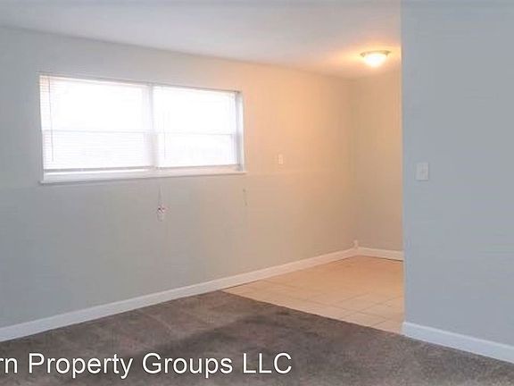 3rd image of 744 Demaret Dr #A