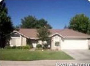 1658 McKelvy Ave, Clovis, CA