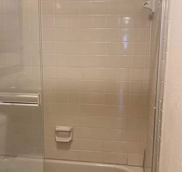 1901 Cloisters Dr #921 — Photo 23