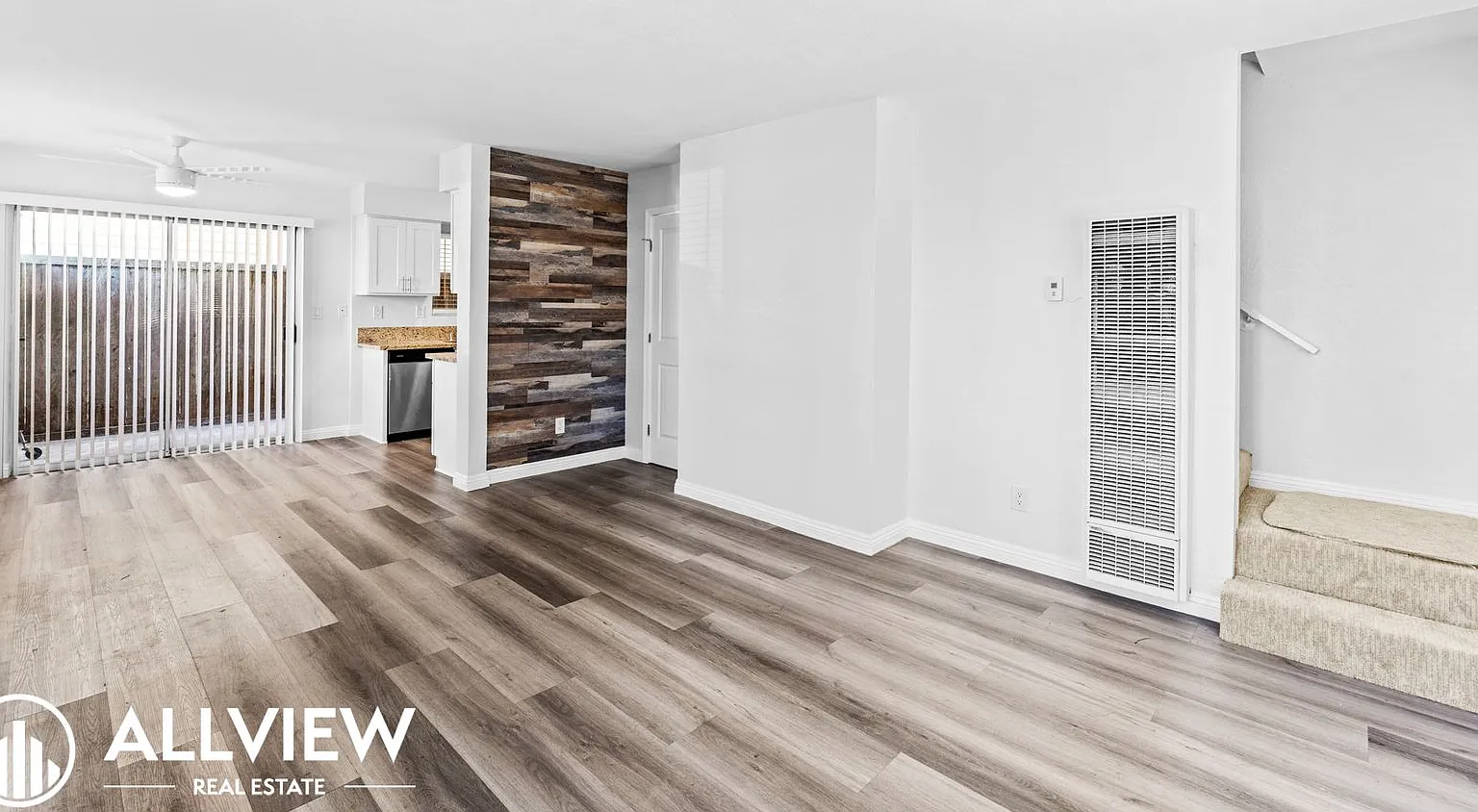 221 10th Street — Photo 3