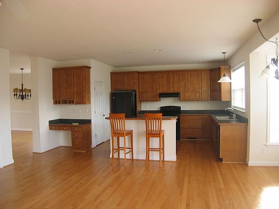 Open, bright kitchen