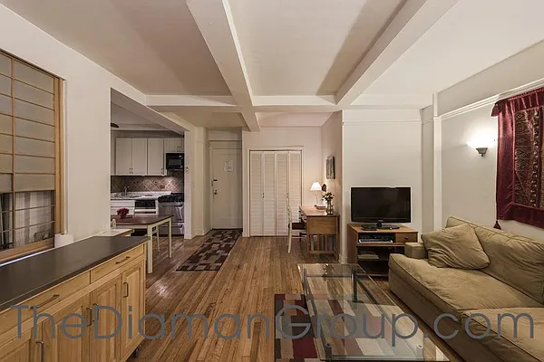 Sold by Diaman Group LLC | media 10