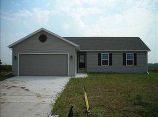 646 Covey Dr, Janesville, WI 53546