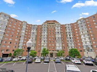 3200 N Leisure World Blvd APT 214, Silver Spring, MD 20906