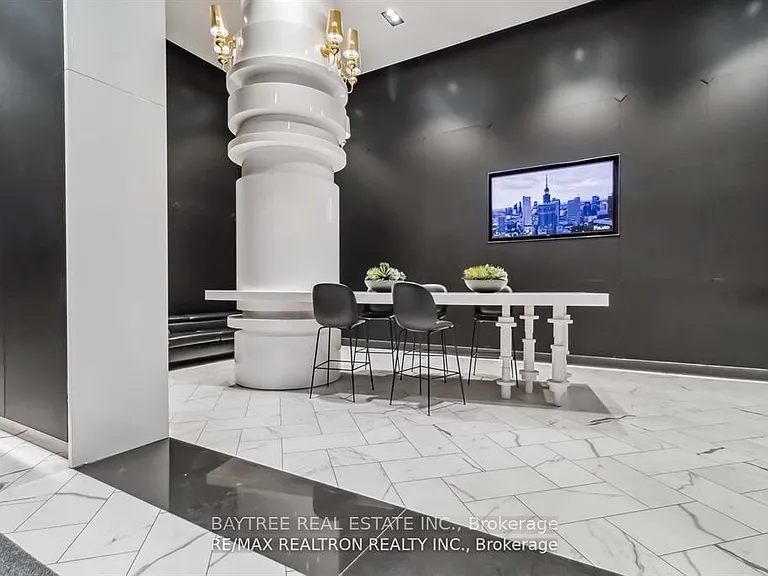 87 Peter St #2108 — Photo 11