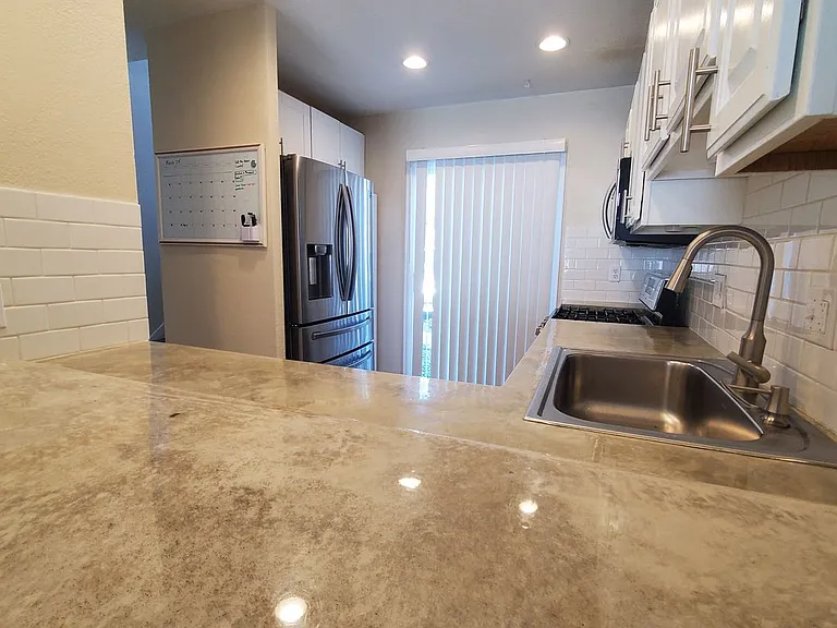 3525 Rebecca Ln #B — Photo 8