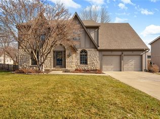 10405 King St, Overland Park, KS 66214