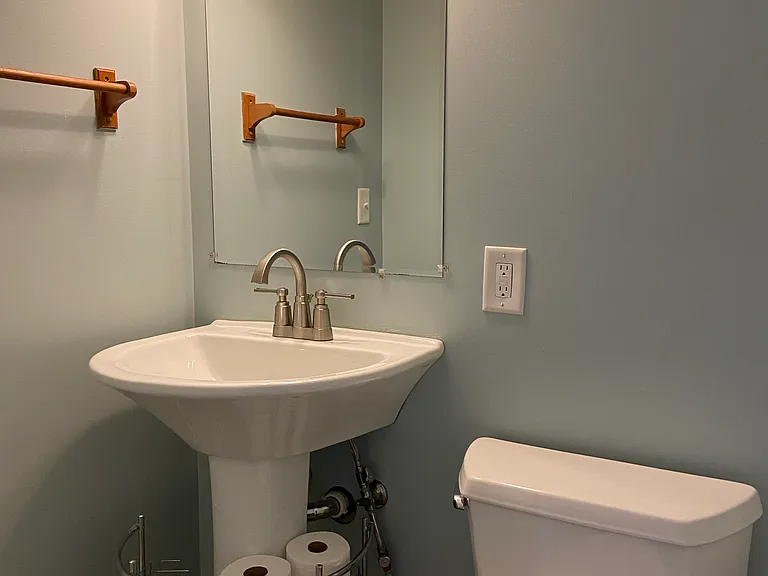 1707 Linda Ln #B — Photo 8
