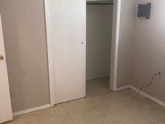 2nd image of 588 Berclair Rd