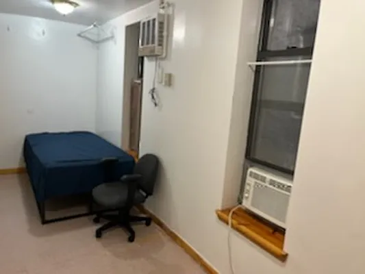 Rented by Downtown Mgt & Realty LLC | media 6