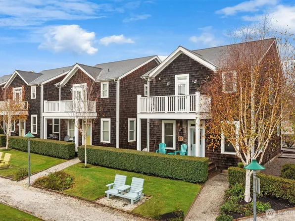 24 Float Lane, Pacific Beach, WA 98571