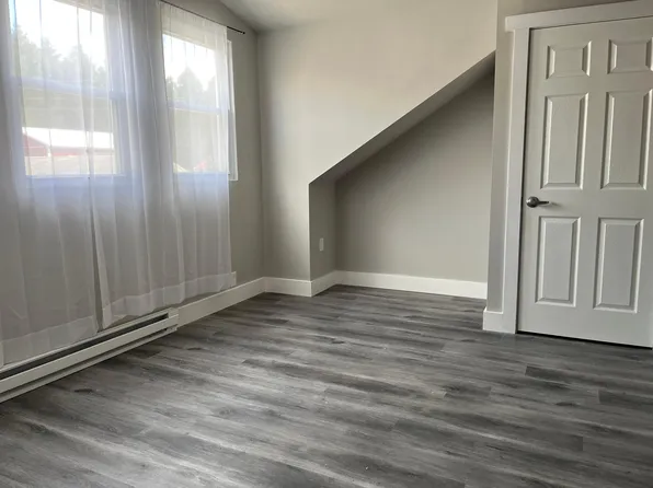401 Main St #2A, Oley, PA 19547