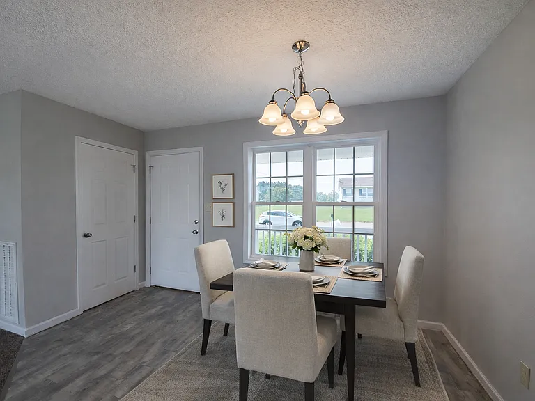 207 Jenna Ave — Photo 13