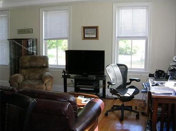 4th image of 80 Water St #1