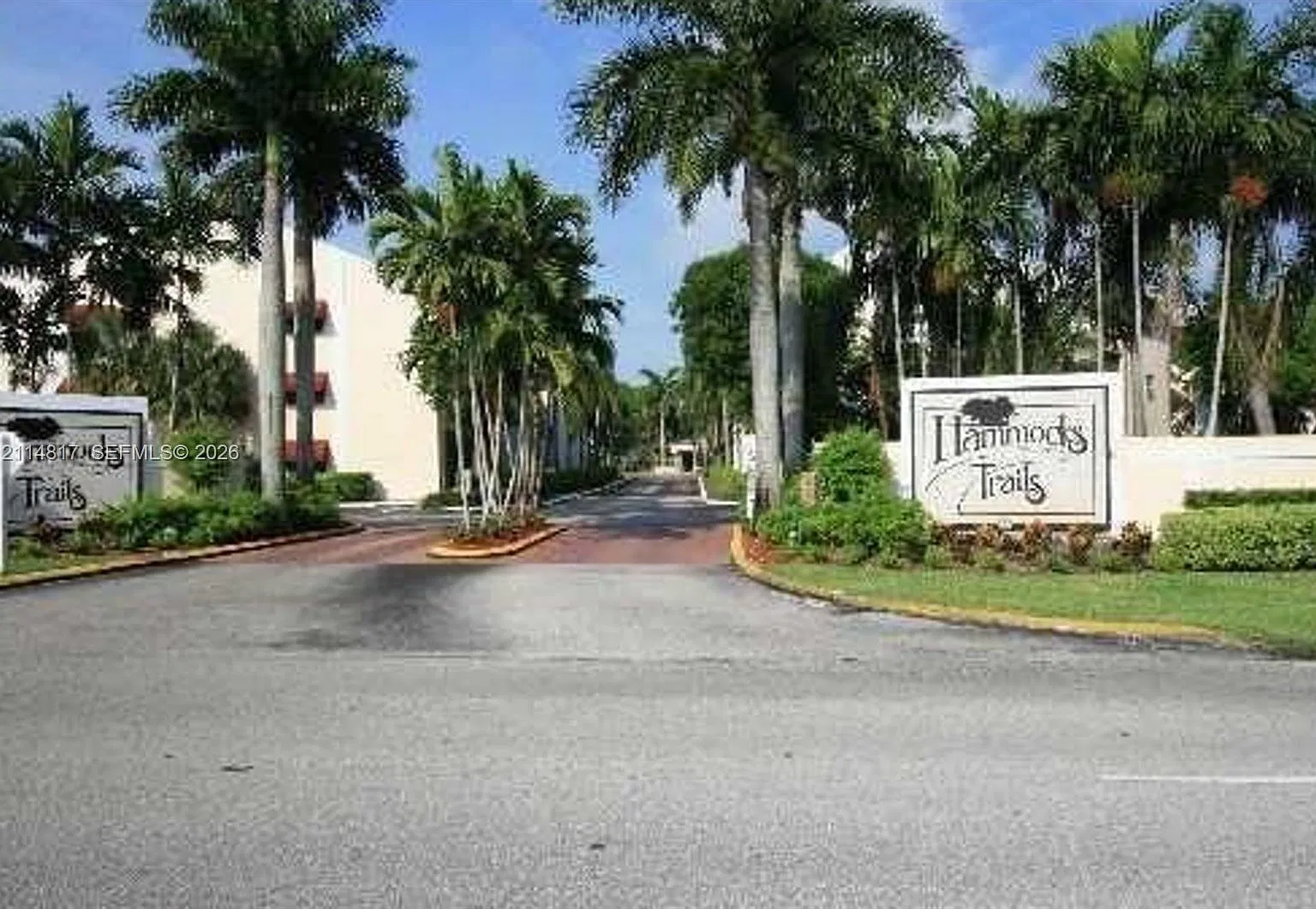 Hammocks Trails Condo — Photo 2