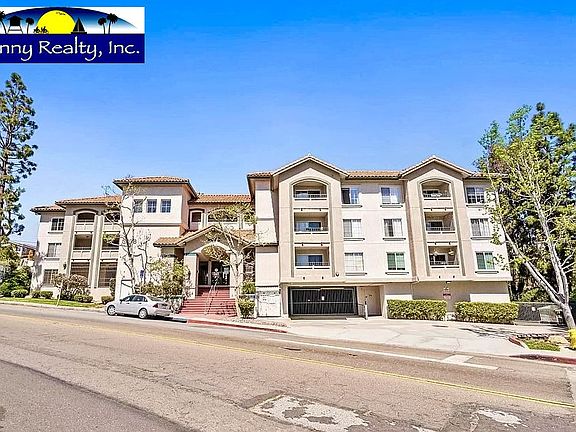 2nd image of 3078 Broadway Unit 205