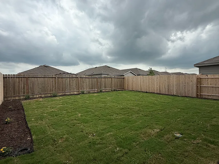 409 Moscato Rd — Photo 25