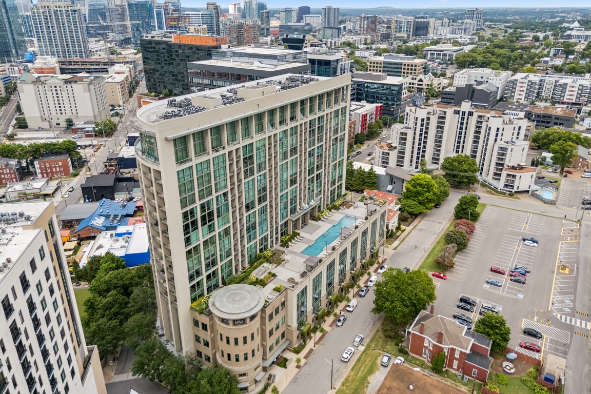 next background image