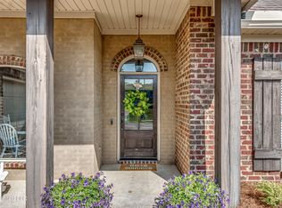 230 Tucker Dr, Brandon, MS 39042