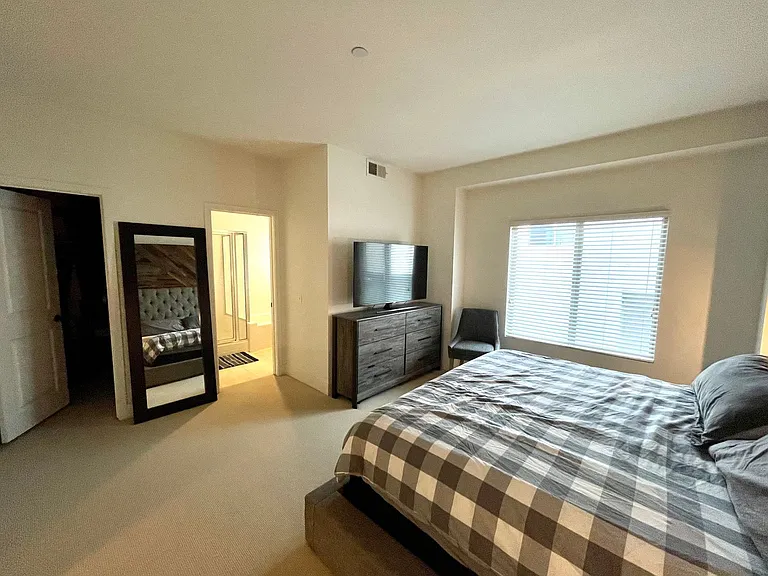 20402 Santa Ana Ave #9 — Photo 23