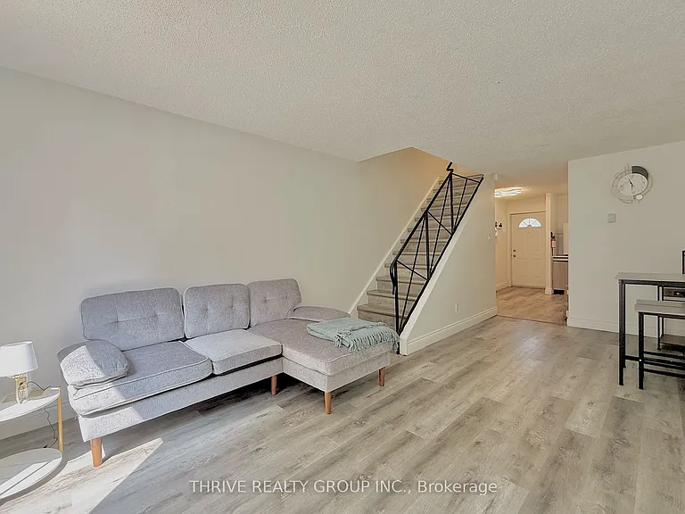 1919 Trafalgar St #49 — Photo 8