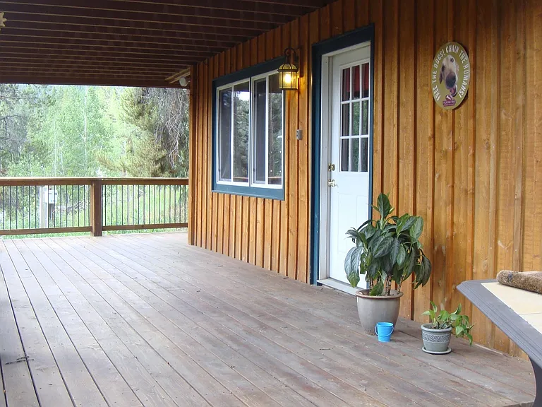 471 High Point Dr — Photo 1