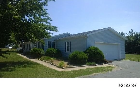 1st image of 200 W Holly Dr