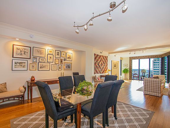 4th image of 1 Beach Dr SE Unit 2110