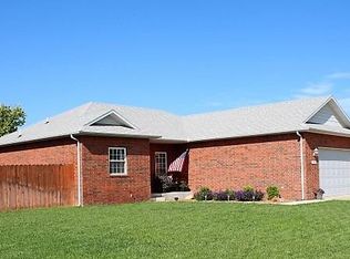 335 Edwards Ave, Liberal, KS 67901