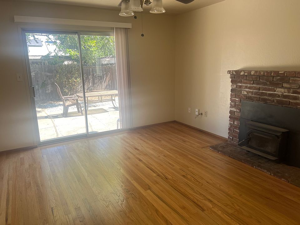 1st image of 1635 Archer Dr