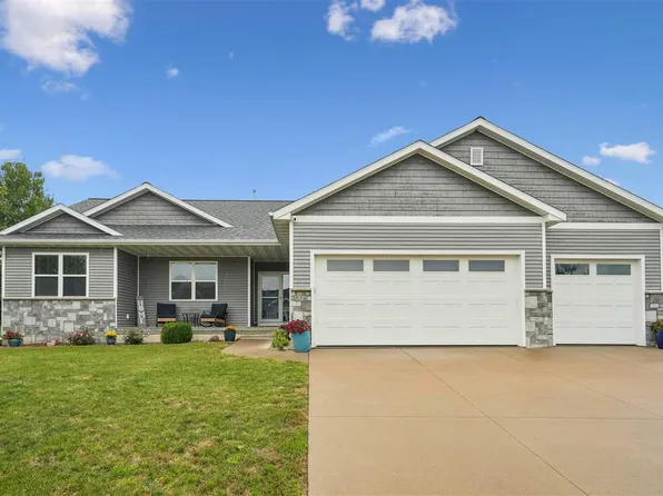 716 Tiburan Ln NE, Cedar Rapids, IA 52402