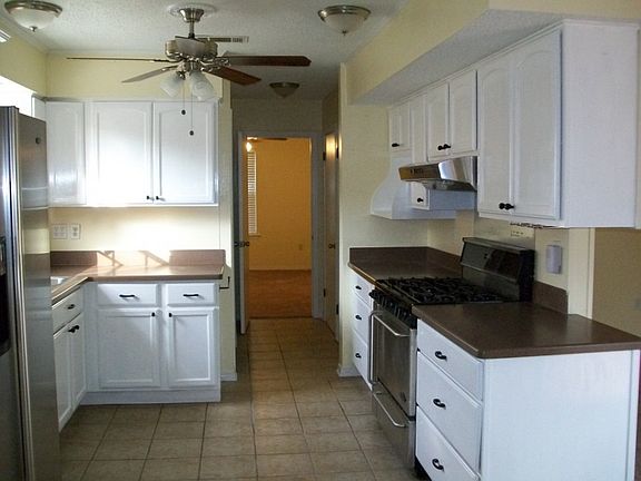 2nd image of 3681 Mimosa Ct