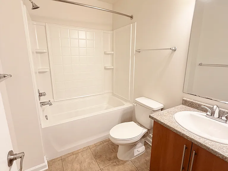 Clairmont at Chesterfield — Photo 175