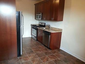 3rd image of 4542 41st St APT 4d
