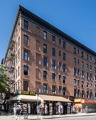 Rented by Jonis Realty | media 13