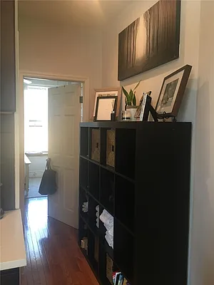 Rented by R New York | media 7