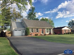 10204 Radford Rd, Blue Ridge Manor, KY 40223